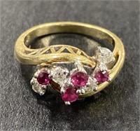(CX) Diamond and Ruby Ring w 14k Gold Band Size