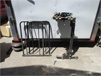 trailer hitch bike rack .