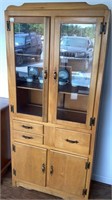 Kitchen hutch, 3 drawers, ( one is a bread