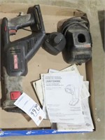 BATTERY POWERED RECIPROCATING SAW