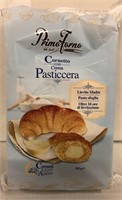 Puff Pastry Cream Croissants 252g BB 12/23