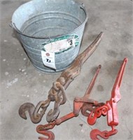PAIL WITH 3 CHAIN BINDERS