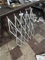 Folding rack with hooks