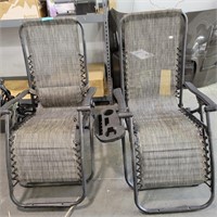 (2)Zero gravity lawn chairs(minor damage)