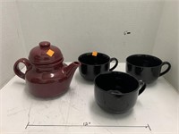 Teapot and 3 cnt Mugs