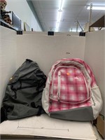 2 cnt Backpacks