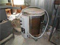 Paragon LT-3K High Fire Kiln - 220 Volt