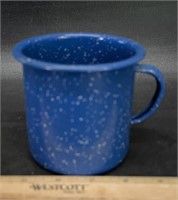SMALL ENAMELWARE CUP