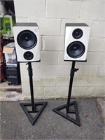 Rockville apm6 stand speakers