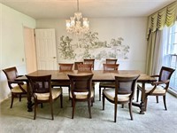 Vintage Dining Room Table & Chairs - Famous Barr