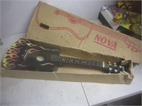 Petite guitare Nova