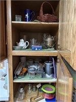 CONTENTS OF CABINET MIXED KITCHEN & DECOR