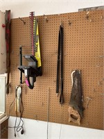 CONTENTS PICTURED SAWS / HEDGE TRIMMERS NOTE