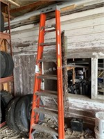 Keller 8’ fiberglass ladder