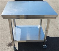 Stainless Rolling Table 30"×23.5"×31"
