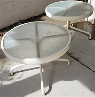 B - LOT OF 2 ROUND PATIO TABLES (Y4)