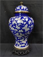 Chinese cloisonne urn