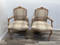 Pair of vintage arm chairs 27"l x 22"d x 40.5"h sm