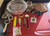 B - MIXED LOT OF COLLECTIBLES (L157)