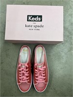 (FINAL SALE-SIGNS OF USAGE) SIZE 7.5 KEDS WOMEN'S