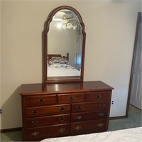 American Craftsman Collection Dresser with Mirror