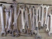 SMALL OPEN AND CLOSED END WRENCHES
