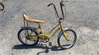 Vintage Schwinn Sting-Ray/Fair Lady Girls Bike