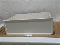 KITCHEN CABNET DRAWERS WITH GLIDERS ATTACHED