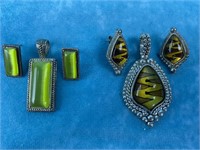 2 Pendant and Earrings Matching Sets