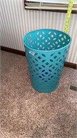 Metal Basket / Laundry Basket
