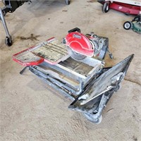 10" Wet Tile Saw on Folding Stand