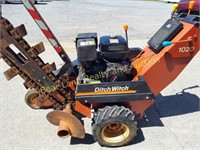 DITCHWITCH MODEL 1020