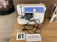 BROTHER LS-2125I SEWING MACHINE W/PEDAL