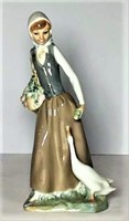 Nao by Lladro Lady with Goose Figurine