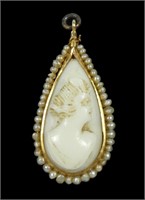 10K Yellow gold teardrop cameo pendant with seed