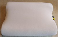MEMORY FOAM PILLOW IN GOOD CONDITION
