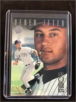 Derek Jeter Yankees 1996 Studio ROOKIE CARD