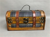 Suitcase Inspired Dresser Box 10 x 9 x 6
