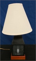 17" Lantern Style Lamp - works