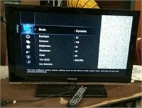 Samsung  32" Flat Screen TV