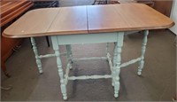 Jefferson Leaf Table with Built in Leaf