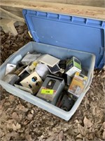 Tote of electric parts