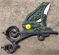 CAST IRON FROG OUTDOOR SIGN