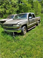1990 or 1991 Chevrolet Truck in Rough Condition