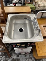 Stainless sink