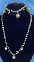 Pearl & Rhinestone Necklace & Bacelet