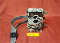 Moultrie Trail Camera - uses Battery, no SD card