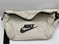 WHITE NIKE BAG