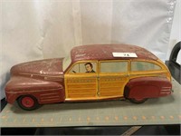 Wyandotte Woody wagon Toytown Estate tin car