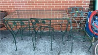 Nice Wrought iron patio table & 4 Chairs